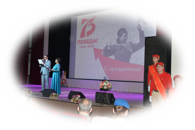 Награждение ветеранов Великой Отечественной Войны.